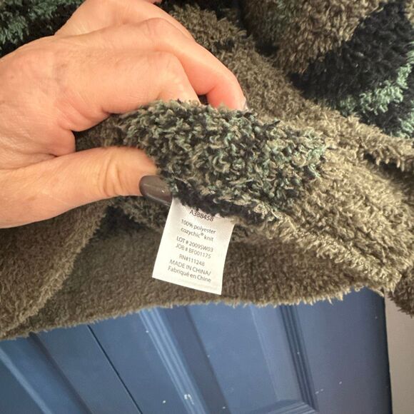 Barefoot Dreams CozyChic Camo Pullover Crewneck Sweater Size XL - Picture 5 of 7